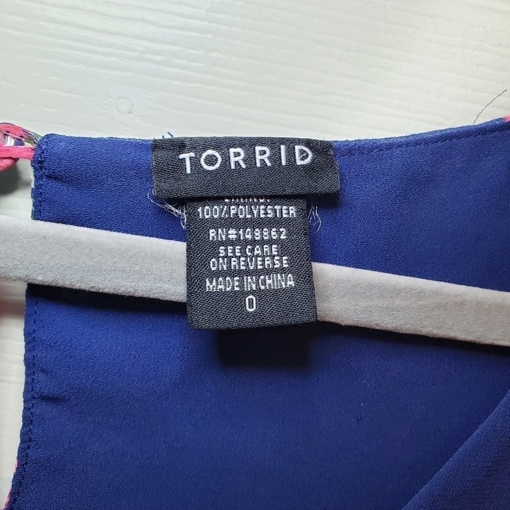 Torrid Floral Print Blue & Pink Chiffon Layered Tank Blouse Top Size 1X - Picture 8 of 8
